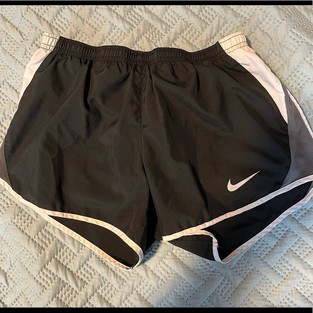 small black nike running shorts